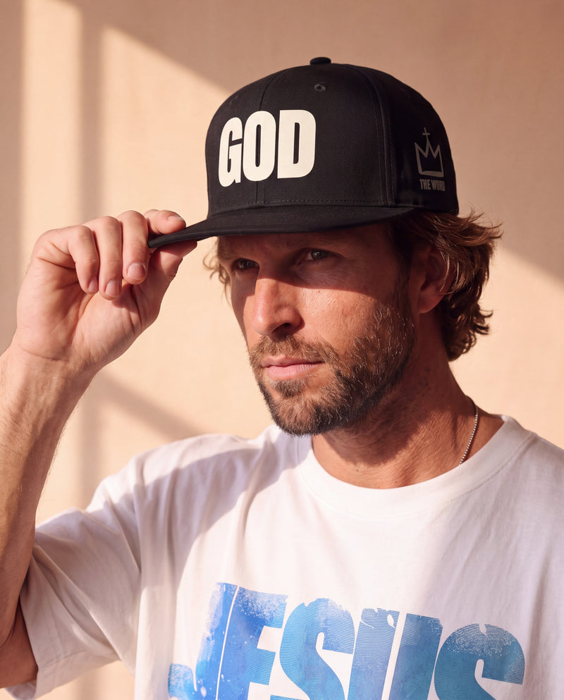 GOD · SNAPBACK CAP