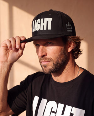 LIGHT · SNAPBACK CAP
