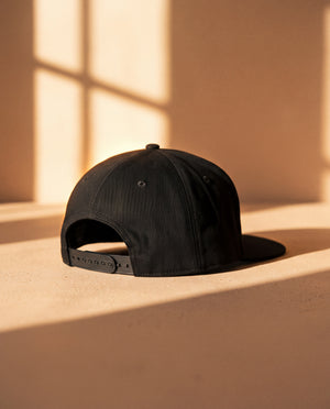 LOVE · SNAPBACK CAP