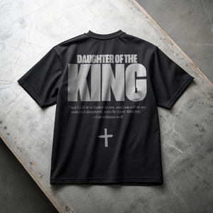 DAUGHTER OF THE KING • SUPER HEAVYWEIGHT • OVERSIZED • T-SHIRT • UNISEX