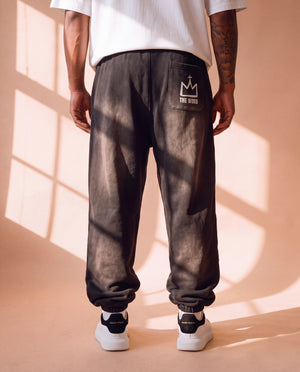 HEAVYWEIGHT SWEATPANTS · SMOKY BLACK