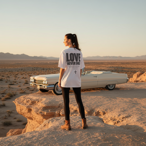 LOVE NEVER ENDS • SUPER HEAVYWEIGHT • OVERSIZED • T-SHIRT • UNISEX