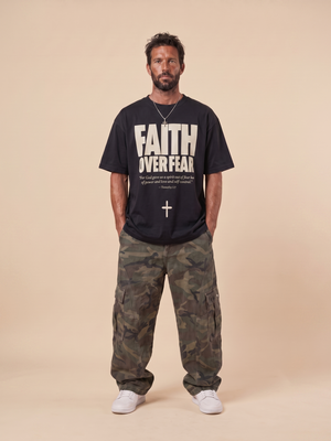 Faith Over Fear GATE tee, black, front print, man, pockets